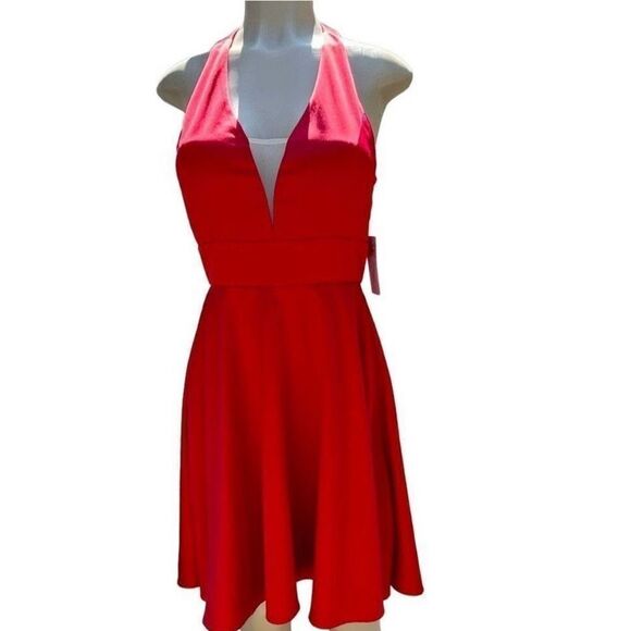 Cherie Dress Women's Small Red Plunging Halter Party Cocktail Fit & Flare NEW - Picture 7 of 7